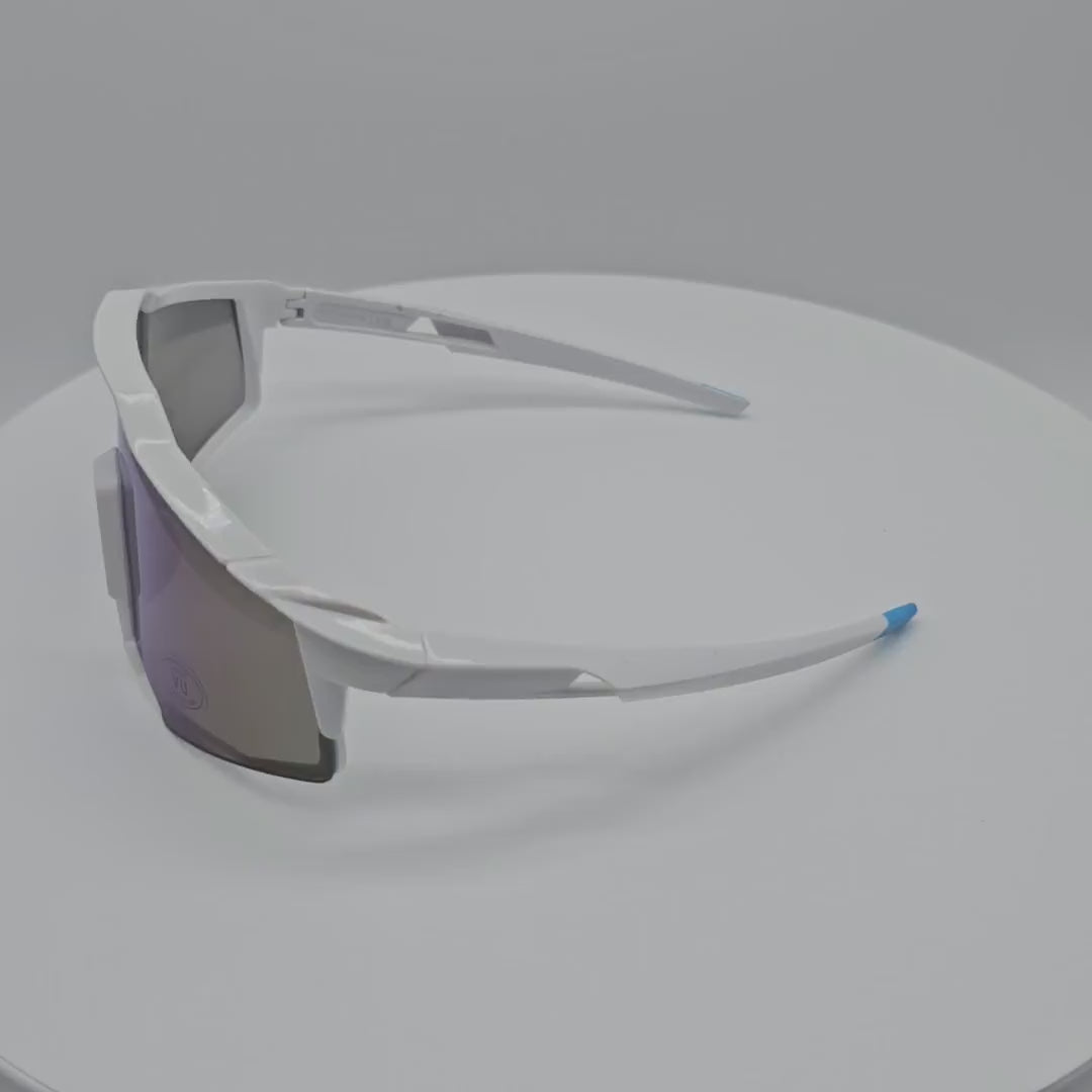 V130130-QX Gafas de sol deportivas de plástico al por mayor para hombres 1 docena (12 piezas)