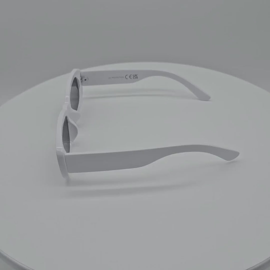 V090070-WT Wholesale Plastic White Rectangle Sunglasses for Women & Men 2 Dozen (24pcs)